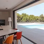 别墅 Luxe Avec Piscine Et Belle Vue *