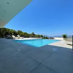 Luxe Avec Piscine Et Belle Vue 别墅 Pietrosella