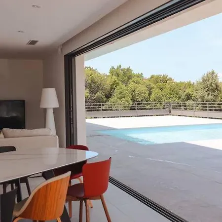 Vila Luxe Avec Piscine Et Belle Vue *