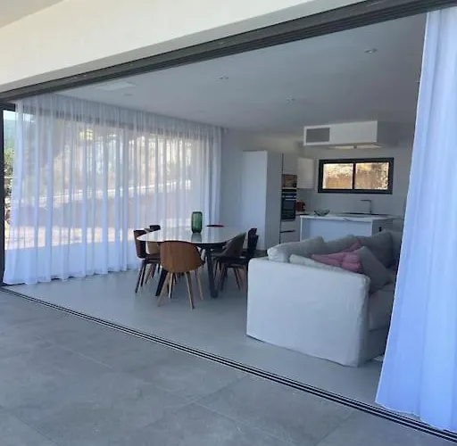 Luxe Avec Piscine Et Belle Vue Pietrosella