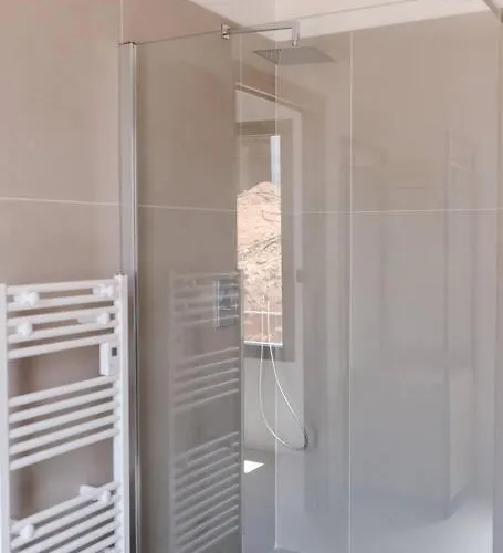 Luxe Avec Piscine Et Belle Vue 别墅