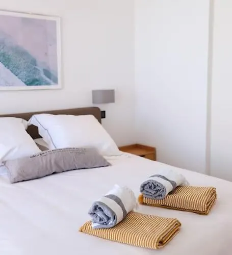 Luxe Avec Piscine Et Belle Vue 别墅 Pietrosella