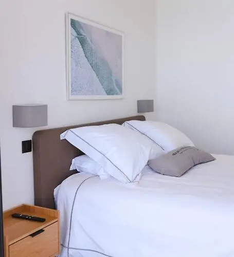 Luxe Avec Piscine Et Belle Vue 别墅 Pietrosella